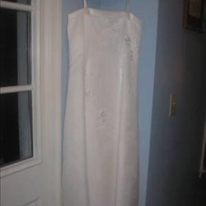 Flower girl dress Size 10 Michelangelo from David's Bridal.